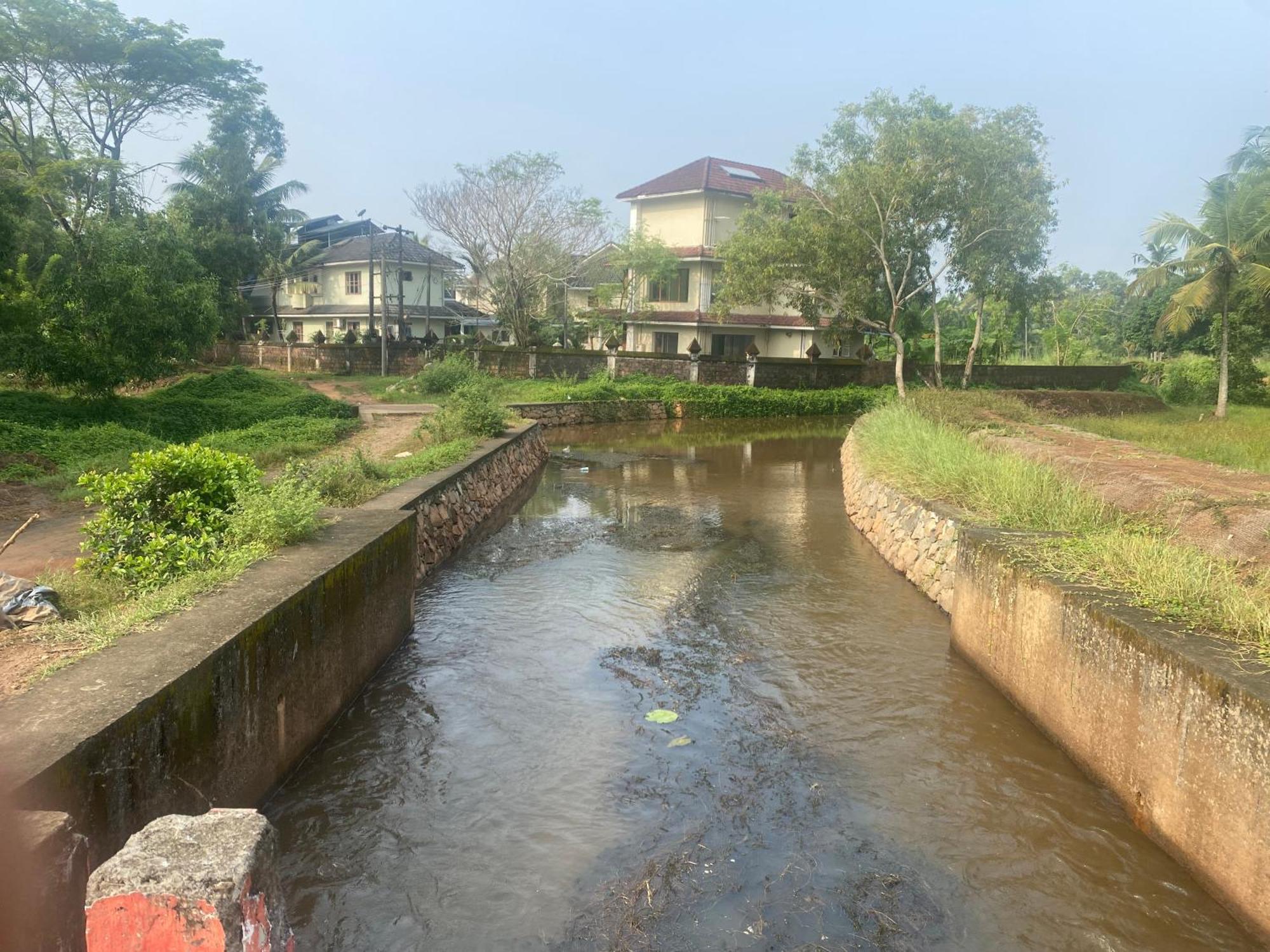 "Radhas" 4Br Villa In Gated Spring Field Community, カンヌール エクステリア 写真
