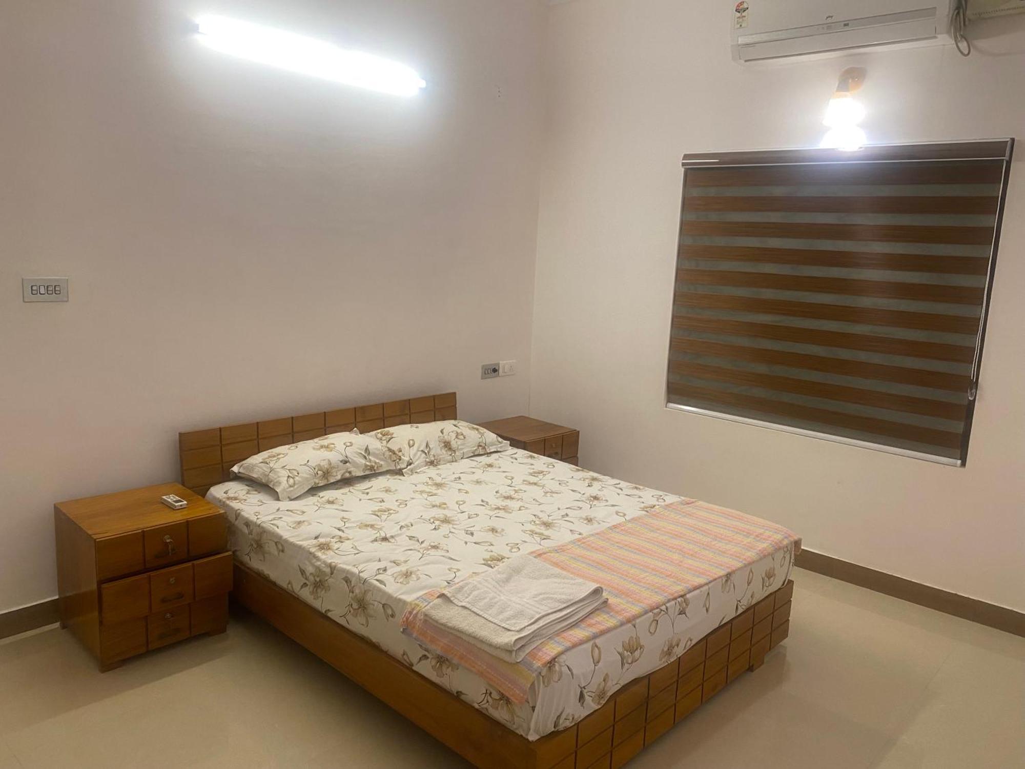 "Radhas" 4Br Villa In Gated Spring Field Community, カンヌール エクステリア 写真