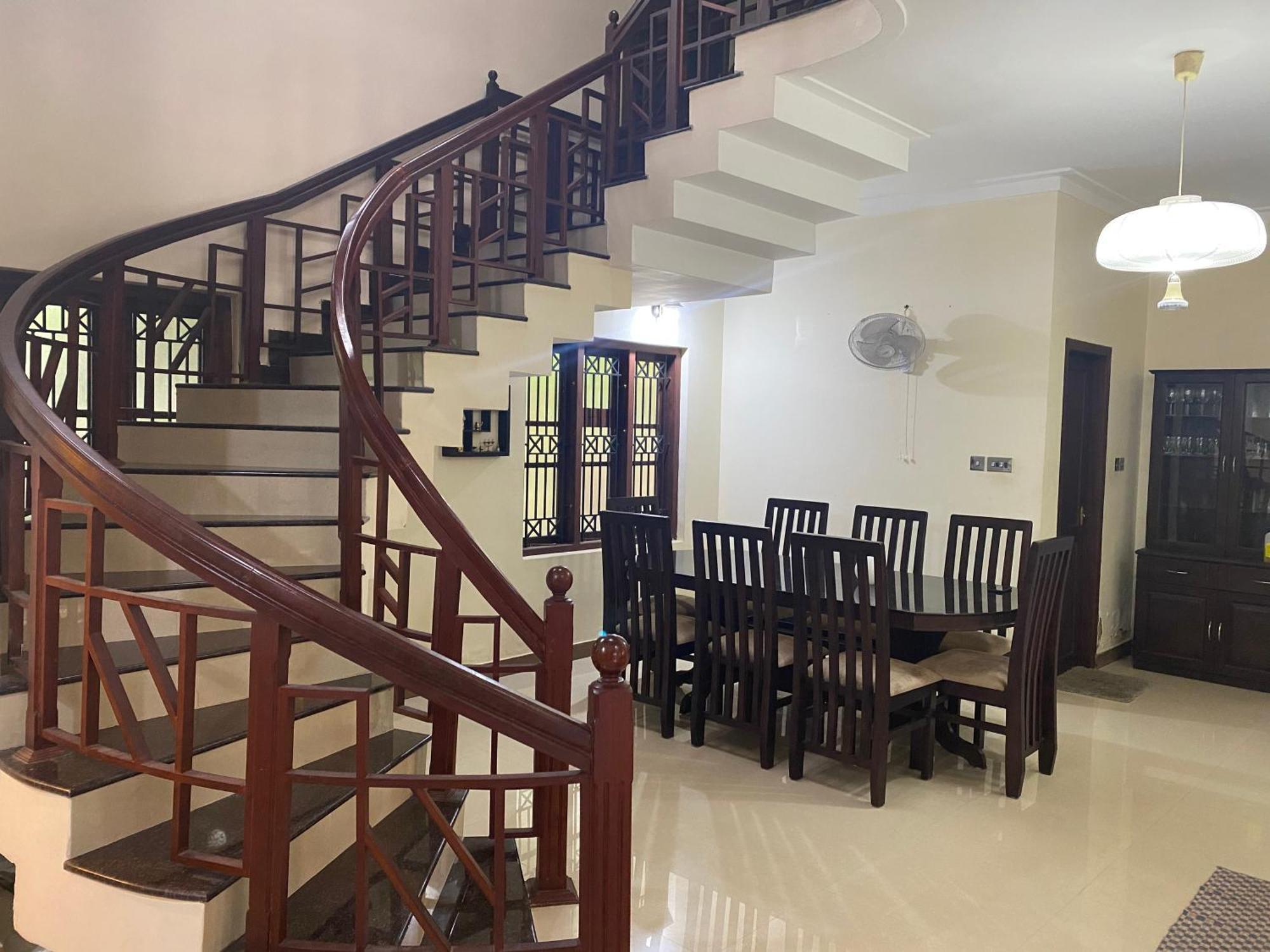 "Radhas" 4Br Villa In Gated Spring Field Community, カンヌール エクステリア 写真